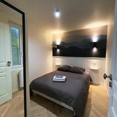 2 Pieces Centre-ville Apartament